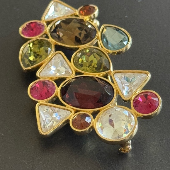 Swarovski Brooch - Picture 2 of 9